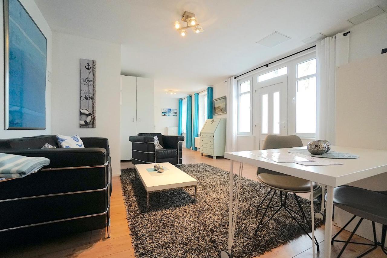 Ferienwohnung Kajuete Am Borbyer Kurpark Von Eckernfoerde Ngoại thất bức ảnh