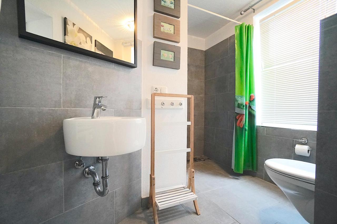 Ferienwohnung Kajuete Am Borbyer Kurpark Von Eckernfoerde Ngoại thất bức ảnh